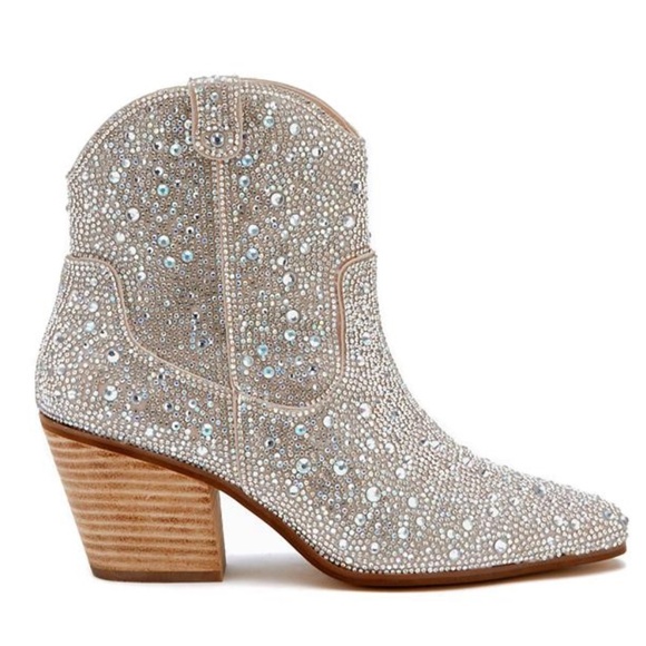 NIB Matisse Harlow Rhinestone Ankle Boots in Clear - Picture 3 of 3